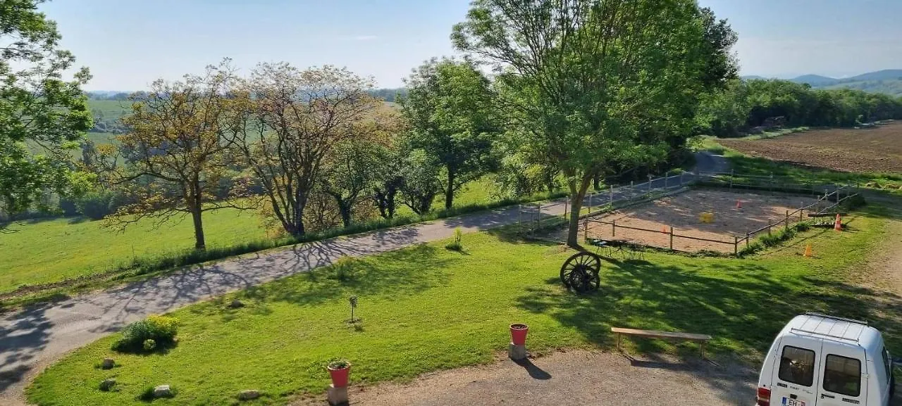 Holiday home Gite Des Ecuries De La Paguere Aurignac